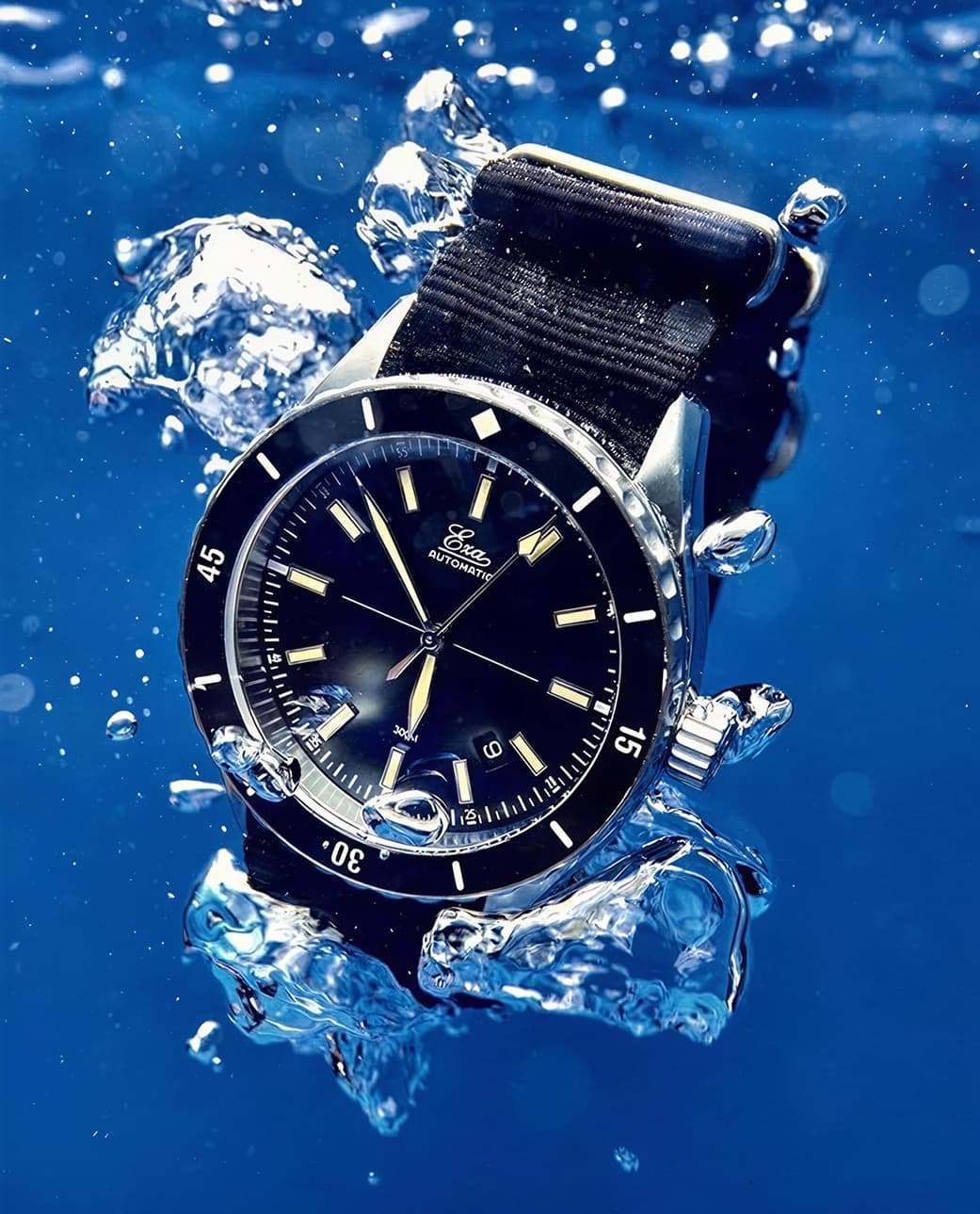 A Sealander Eza watch surrounded by water