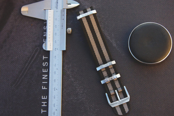 Bracelet NATO noir-gris